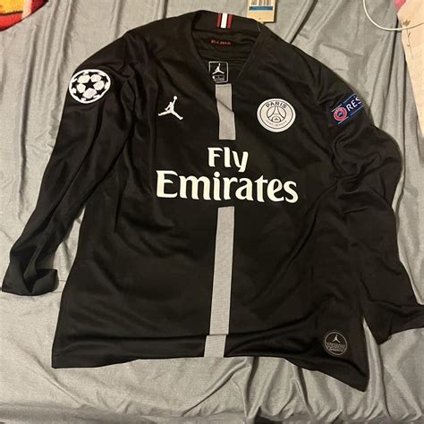 PSG Neymar Jr. Retro Jersey "10" 18/19 Kit Size M... - Depop
