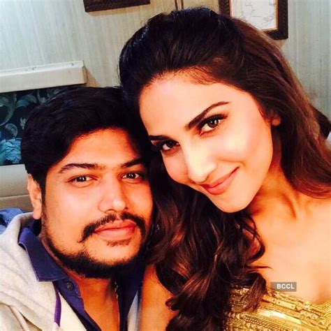 Meet the 'man' behind the beauty of Bollywood's leading ladies... Pics ...