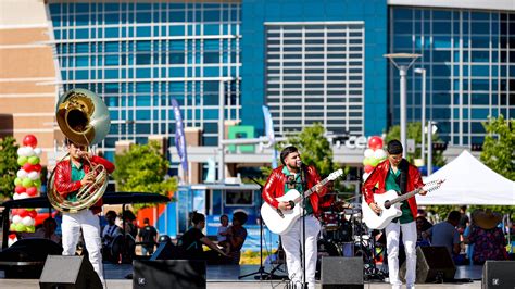 Sports at the Civic Center Music Hall? Is Dell staying in OKC?