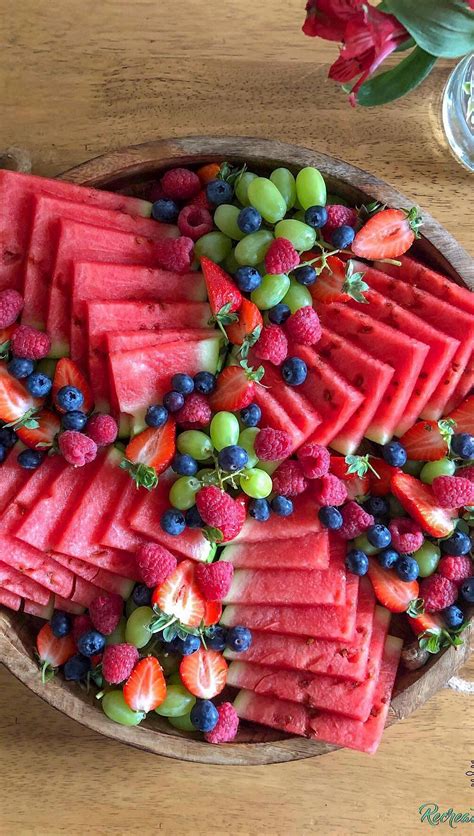 Vibrant Summer Fruit Platter Ideas for Your Next Party | Fruit platter ...
