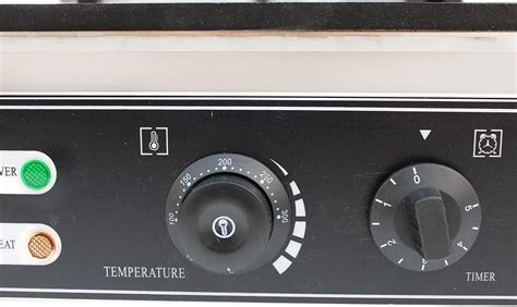 SuiYuLn 110V Sandwich Grill Maker,2 Molds Commercial India | Ubuy