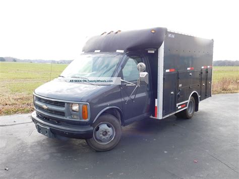 2002 Chevrolet G3500 Express
