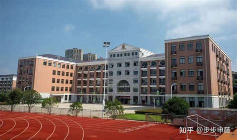 2021年武汉枫叶国际学校新生入学须知（8月1日报到）