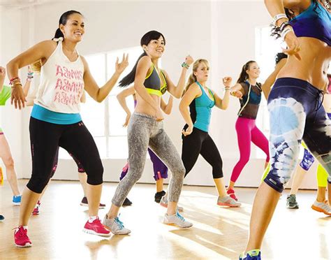 Get Ready to Rock the Wedding Season with these Dance Workouts | FITPASS
