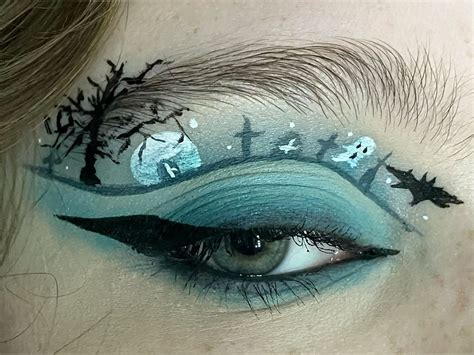 graveyard makeup | Eye makeup, Halloween makeup, Eye makeup art