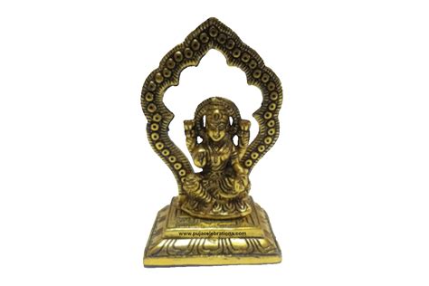 Goddess Lakshmi with Arch – Puja Celebrations