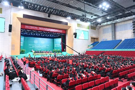广州新华学院隆重举行2023年毕业典礼暨学位授予仪式 —广东站—中国教育在线