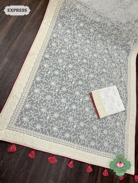Zynah Pure Georgette Chikankari Saree: Mirror Handwork Glam – ZynahDesign