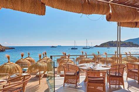 UNIVERSAL AQUAMARIN BEACH HOUSES (Sant Elm, Majorca) - Hotel Reviews ...