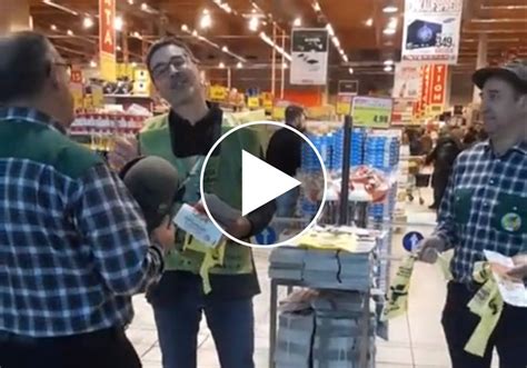 Kompatscher lehnt Alpini-Hut ab – Video - UnserTirol24