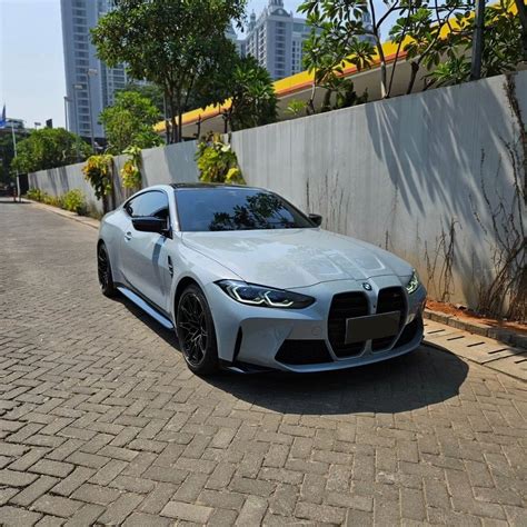 BMW M4 Coupe Brochure | Download & Read all Specifications | Oto