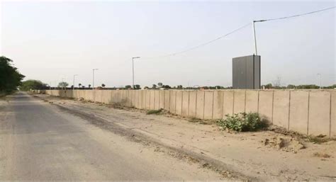 Gaur Aerocity - Commercial Plots on Yamuna Expressway