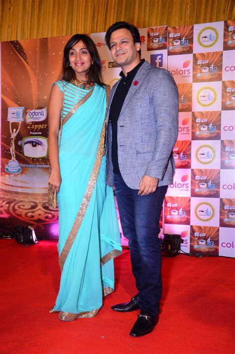 ITA Awards 2017: Nakuul Mehta, Jennifer Winget walk away with trophies ...