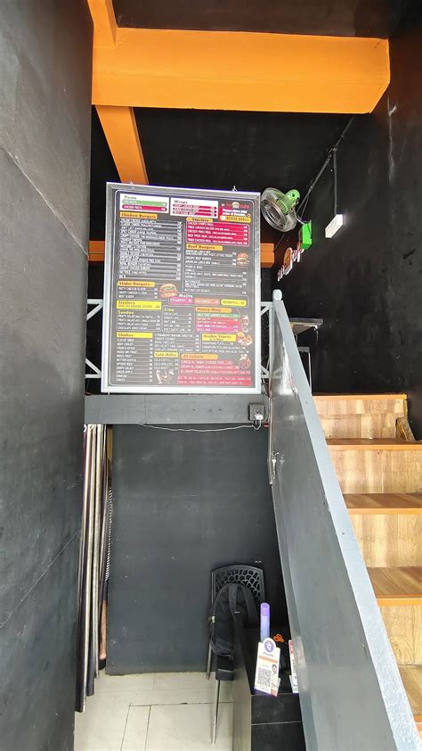 Menu at Signature Art Café, Chalakudy