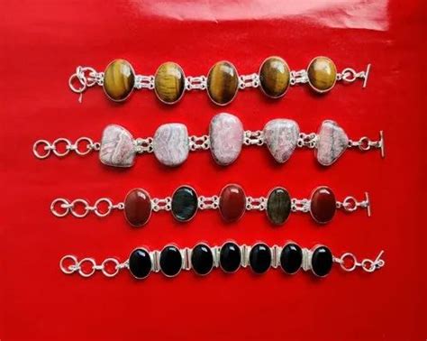 Lac Items - Shrinath Art Gallery Brass Metal Earring Exporter from Jaipur