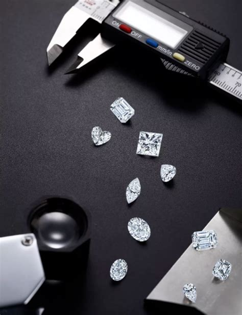“一颗恒久远”的天然钻石会被人工培育钻石取代吗？ - 珠宝资讯