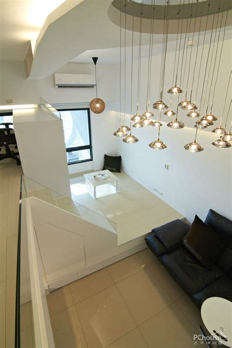 39平方米现代单身公寓客厅壁纸装修效果图_太平洋家居网图库