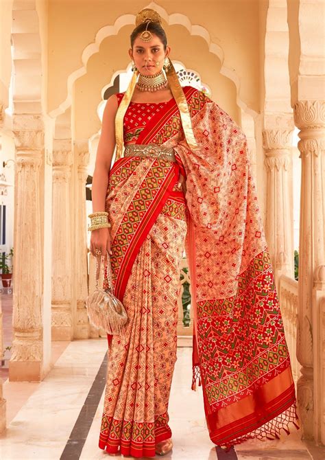 Designer Bridal Patola Sarees Online – Sunasa