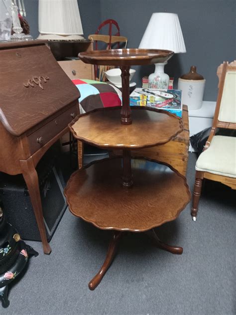 Mersman 3 Tiered Mahogany Pie Crust Table Dumbwaiter/lazy Susan - Etsy