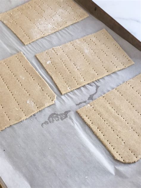 Gluten-Free Matzo Recipe [18-Minute Matzo with Oat Flour]