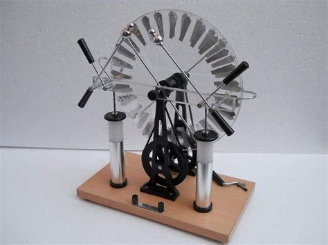 Static Electricity Machine 的图像结果