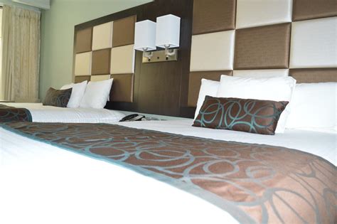 RED LION HOTEL MONTEREY 2⋆ ::: MONTERREY, CA ::: COMPARA PRECIOS DE HOTELES