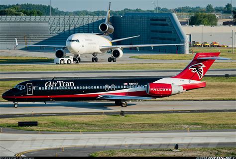 Boeing 717 - A Legacy - Himmelbahn - Gallery - Airline Empires