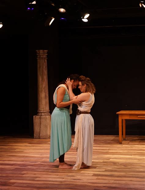 Antigone And Ismene Scene