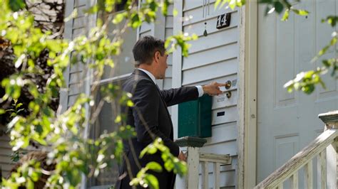 After 2 Year Pandemic Pause, Jehovah’s Witnesses Resume Door-to-Door ...
