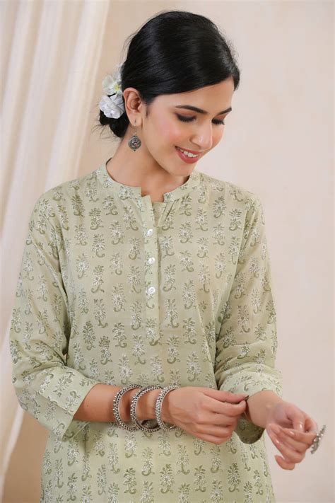 Buy Hazirah Hoor Booti Stright Cotton Kurta-Shahenaz Online | Shahenaz ...