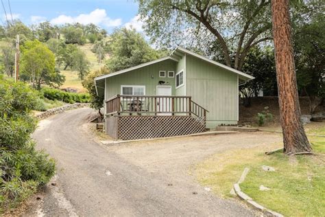 Three Rivers Cabin Vacation Rentals - California, United States | Airbnb
