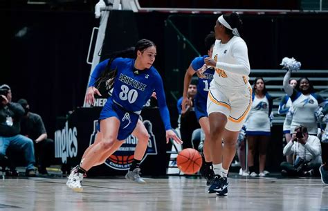 UNC Asheville - Official Athletics Website