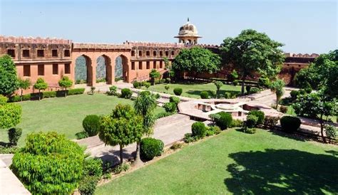 Jaigarh Fort | WhatsHot Jaipur
