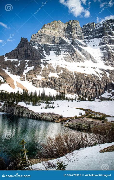 On the Way To Iceberg Lake and Iceberg Mountain, Glacier National Park ...
