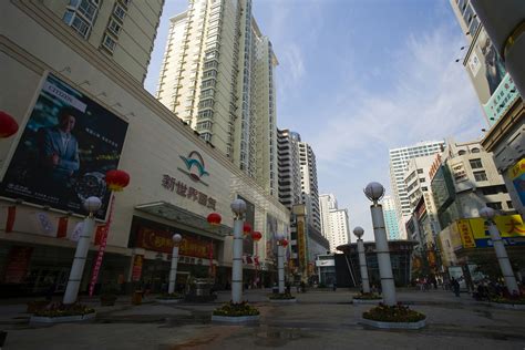 安庆最繁华的地方在哪,安庆市哪里繁华地段好,桐城市最繁华的步行街_大山谷图库
