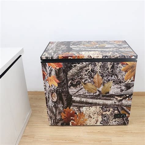 Highland 7-cu ft Manual Defrost Chest Freezer (Black/Camo Sticker) BD ...