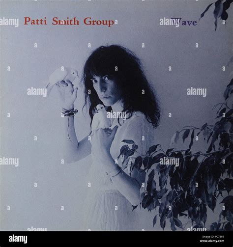 Patti Smith Group - Wave - Vintage vinyl album cover Stock Photo - Alamy