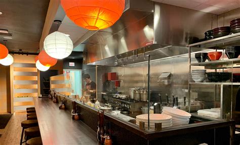Strings Ramen Opens Hyde Park Location – 53rd Street