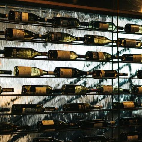 Jin Jiji: All about the INR 2000 Indian gin that's awarded 'the world’s ...