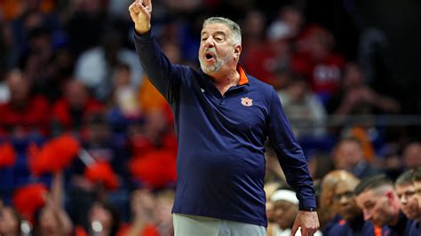 Auburn vs. Michigan March Madness prediction from ESPN