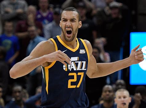 Utah Jazz: Are playoff hopes still realistic?
