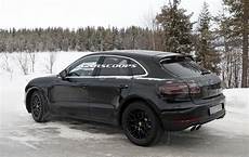 nouveau macan 2019 spied porsche begins testing facelifted 2019 macan suv nouveau macan 2019 spied porsche begins testing facelifted 2019 macan suv