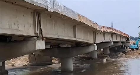 印度耗资百亿在建大桥再次坍塌，连续出现基建事故，三大原因所致-旅游视频-搜狐视频