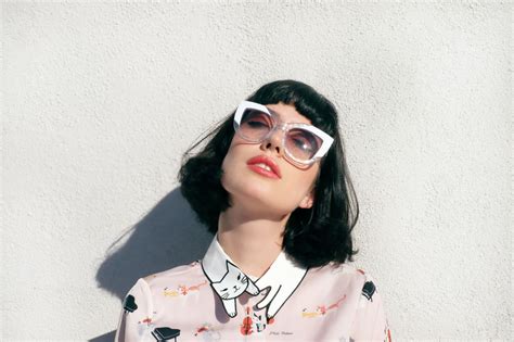 The absence of color // - A Fashion Nerd, A Colorful Fashion Blogger in ...