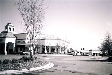 Arboretum Shopping Center | Charlotte Mecklenburg Story