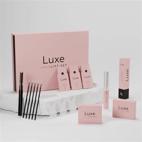 Amazon.com: Luxe Cosmetics - Lash Lift Kit - Complete Set for Eyelash ...