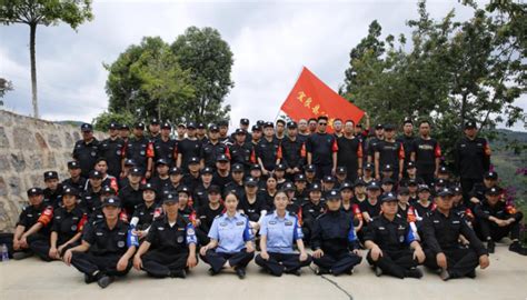 新式辅警制服全国各地配发中（图）-金辉警用装备采购网