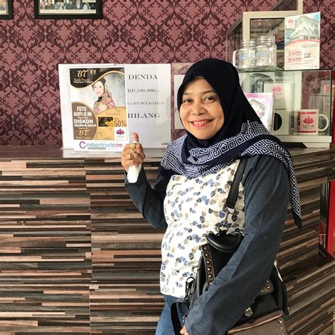 HOTEL LOTUS (Cirebon) - Hotel Reviews, Photos, Rate Comparison ...