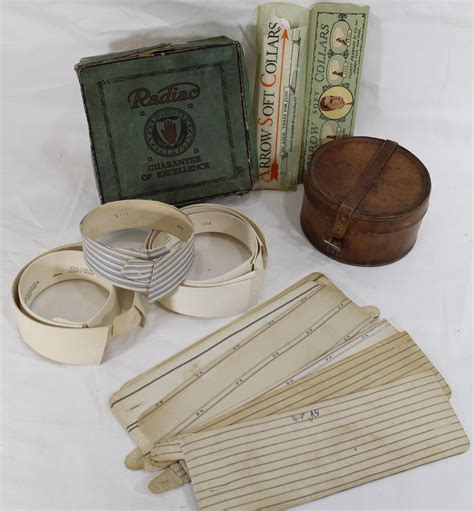 Lot - Men's Detachable Starched Collars & Cuffs