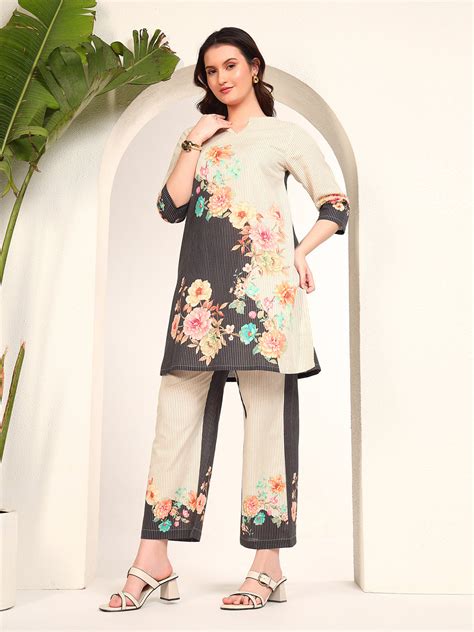 Black Floral Placement Printed Women Co-Ord Set